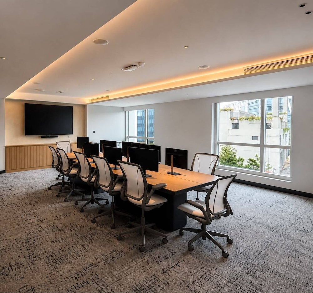 Hilton Garden Inn Bengaluru Embassy Tech Village 53/60