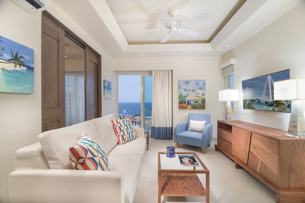 V Azul Vallarta - Luxury Vacation Rental- Adults Only 30/59