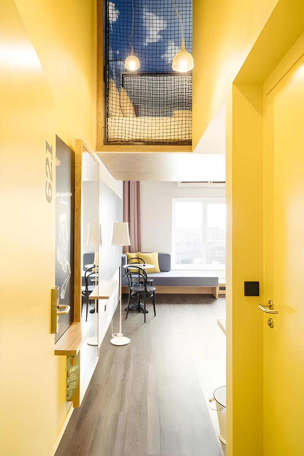 Smart, Maisonette, Loft, King Bed