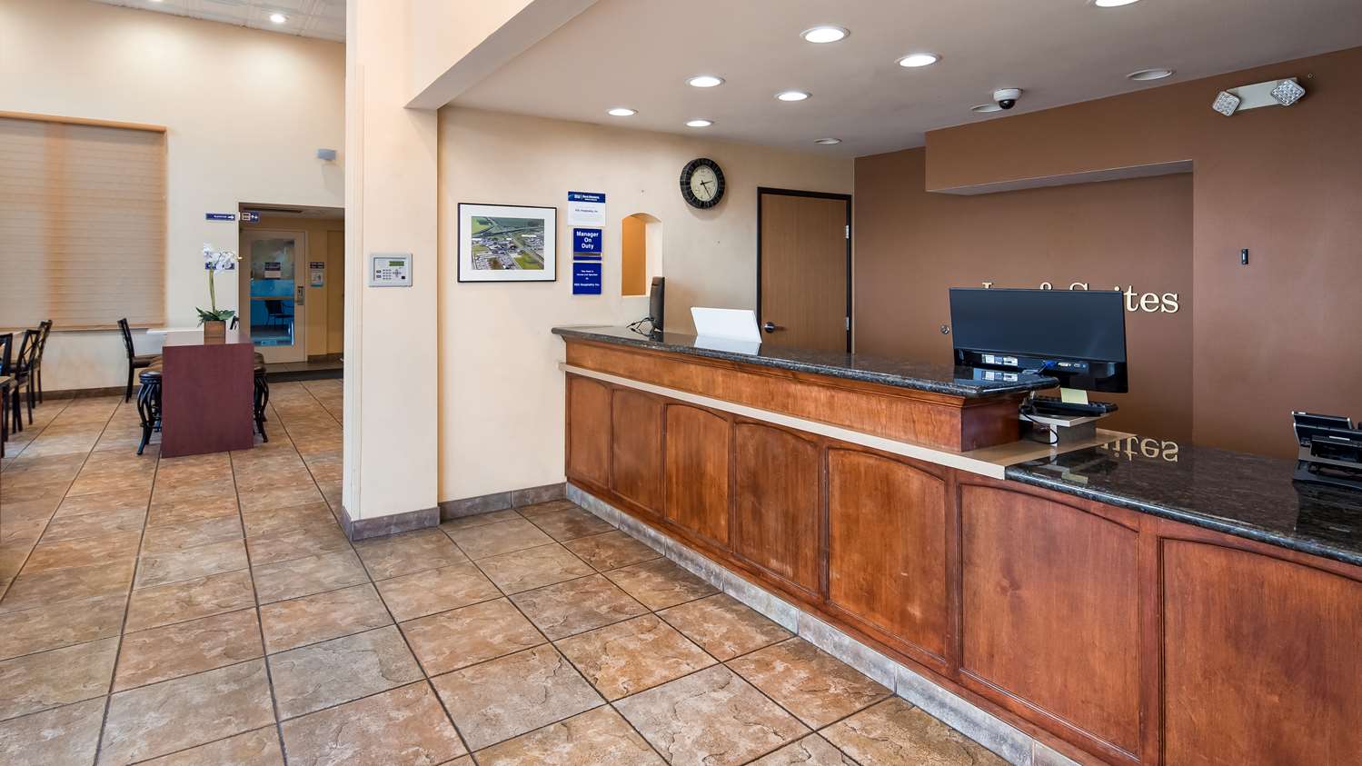 Best Western I-5 Inn & Suites 2/14