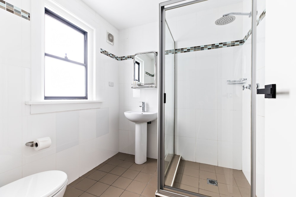 Avoca Randwick by Sydney Lodges 57/58