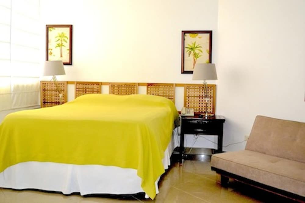 HOTEL PLAZA DEL SOL 35/60