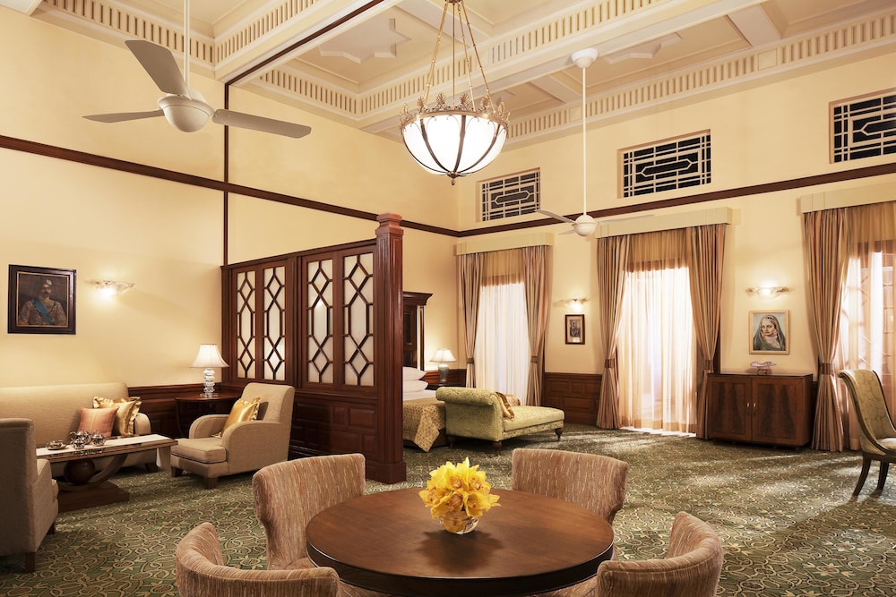 Umaid Bhawan Palace 38/74