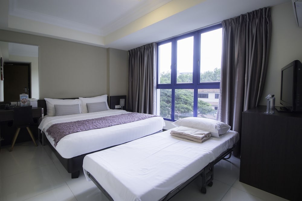 Harbour Ville Hotel 27/61