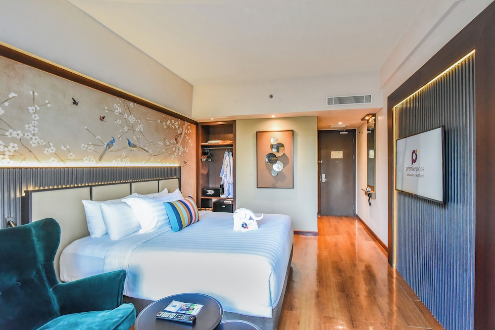 PREMIER PLACE HOTEL 21/61