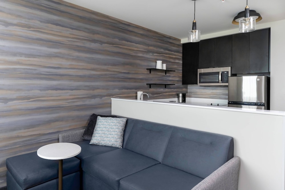 Residence Inn by Marriott Franklin Berry Farms 25/42