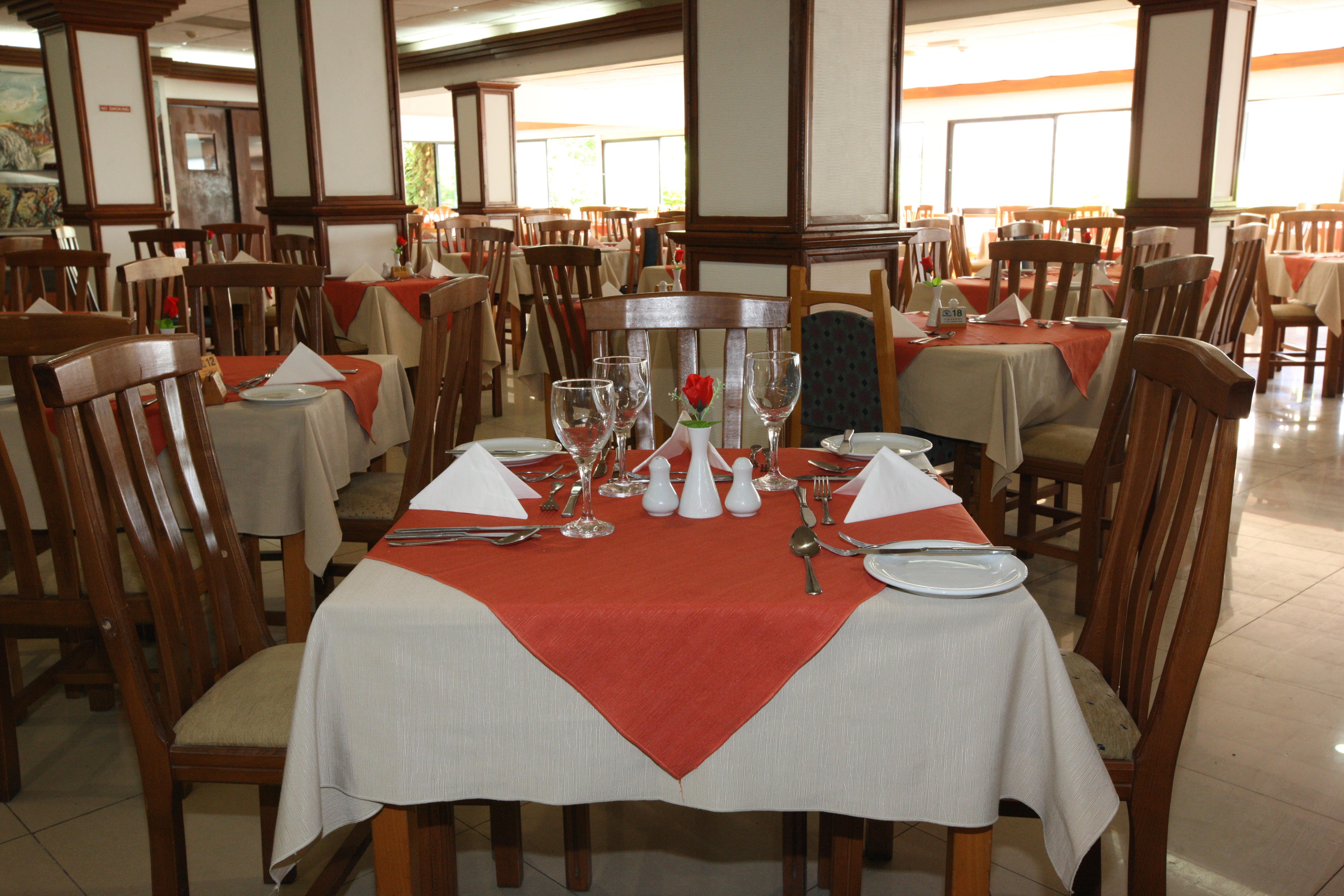 restaurant cafeteria