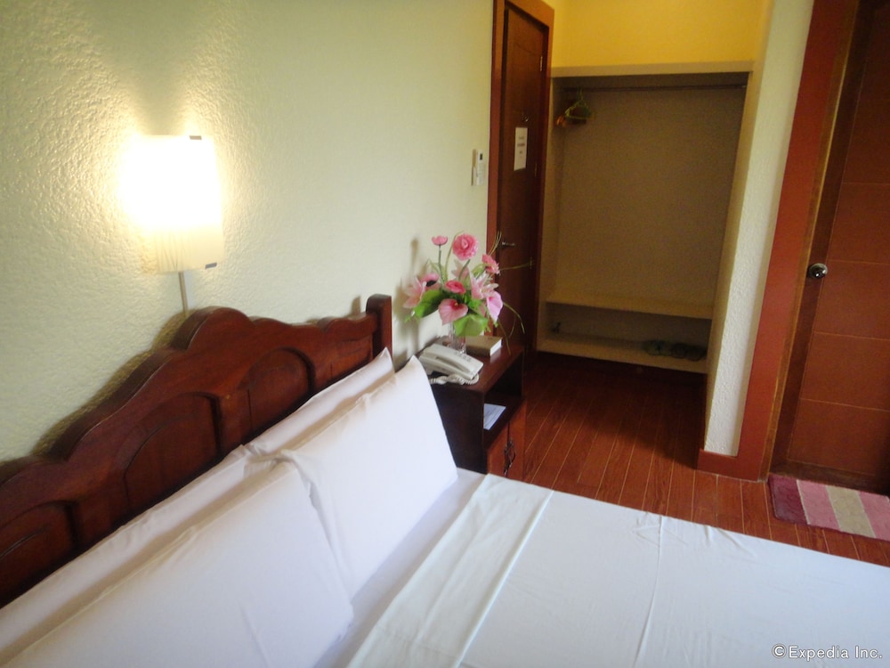 Casanas Suites 11/32
