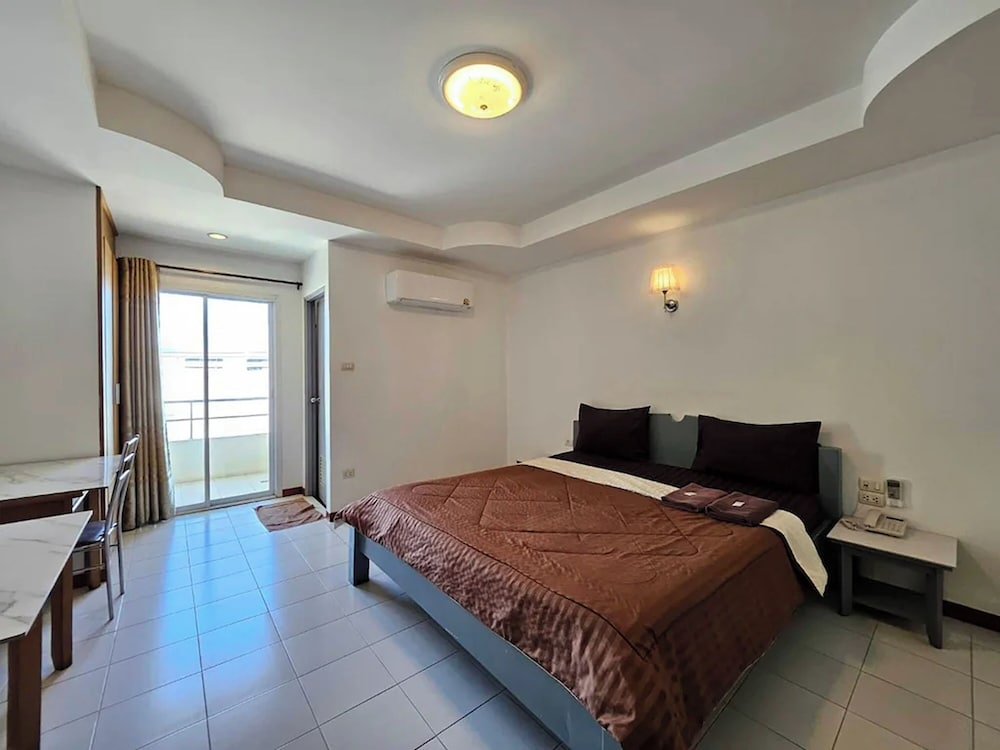 Bt Grand Condotel 24/64