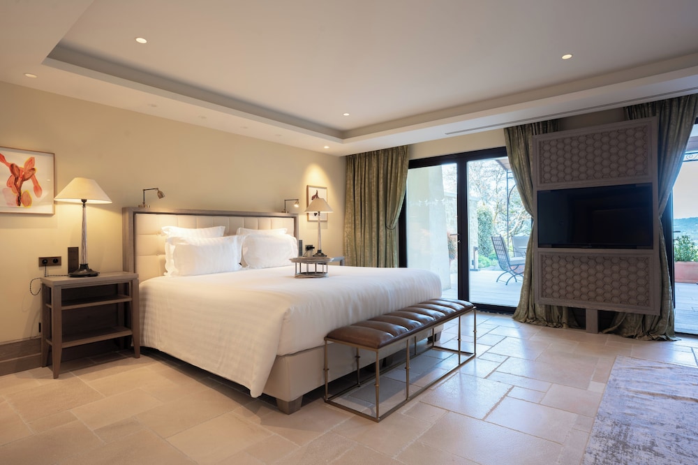 Calista, Suite, King Bed