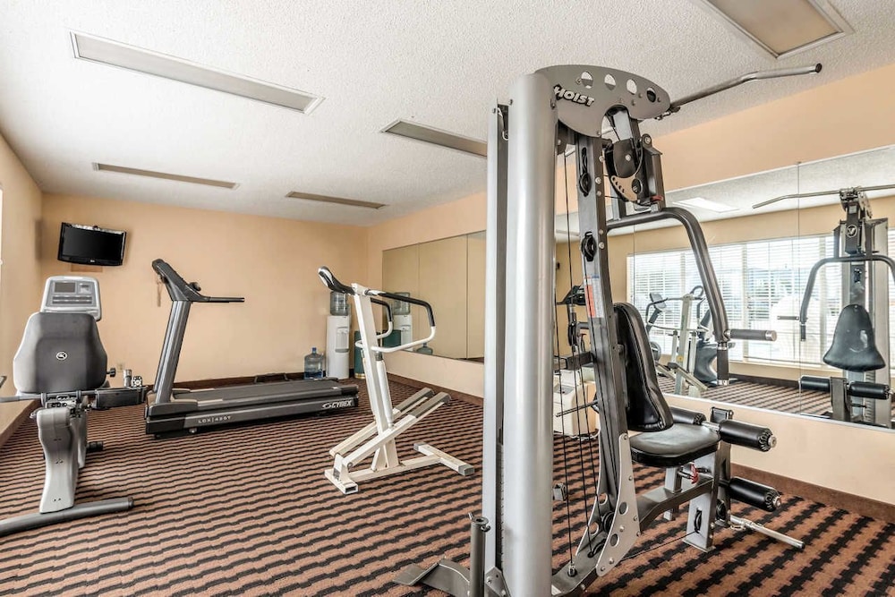 Quality Inn Decatur River City 23/39