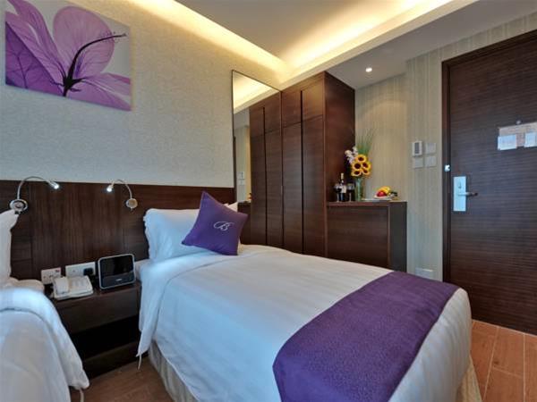 The Bauhinia Hotel - Tsim Sha Tsui 12/27