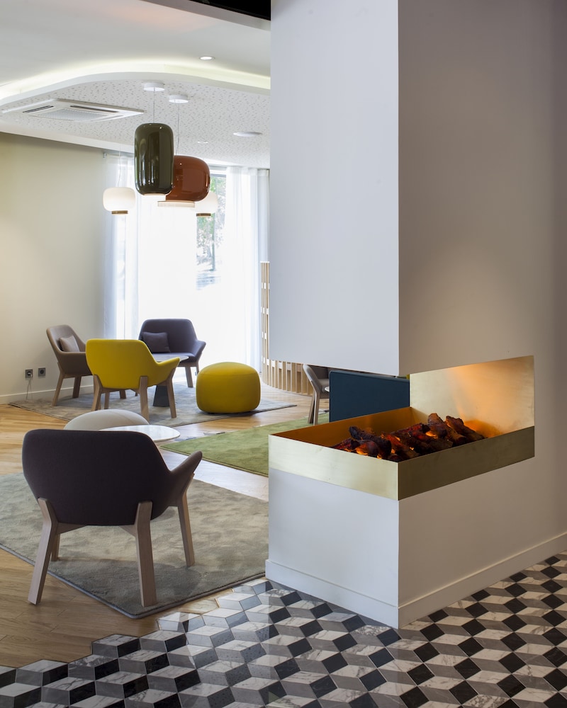 Mercure Nantes Centre Gare 50/73