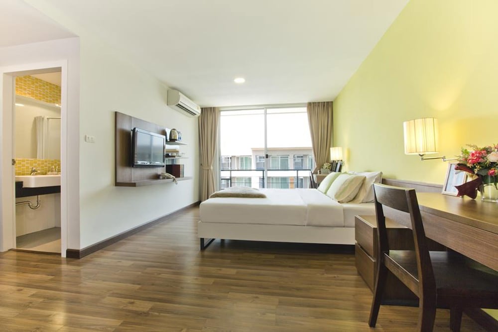Ny City Resort And Spa 24/62