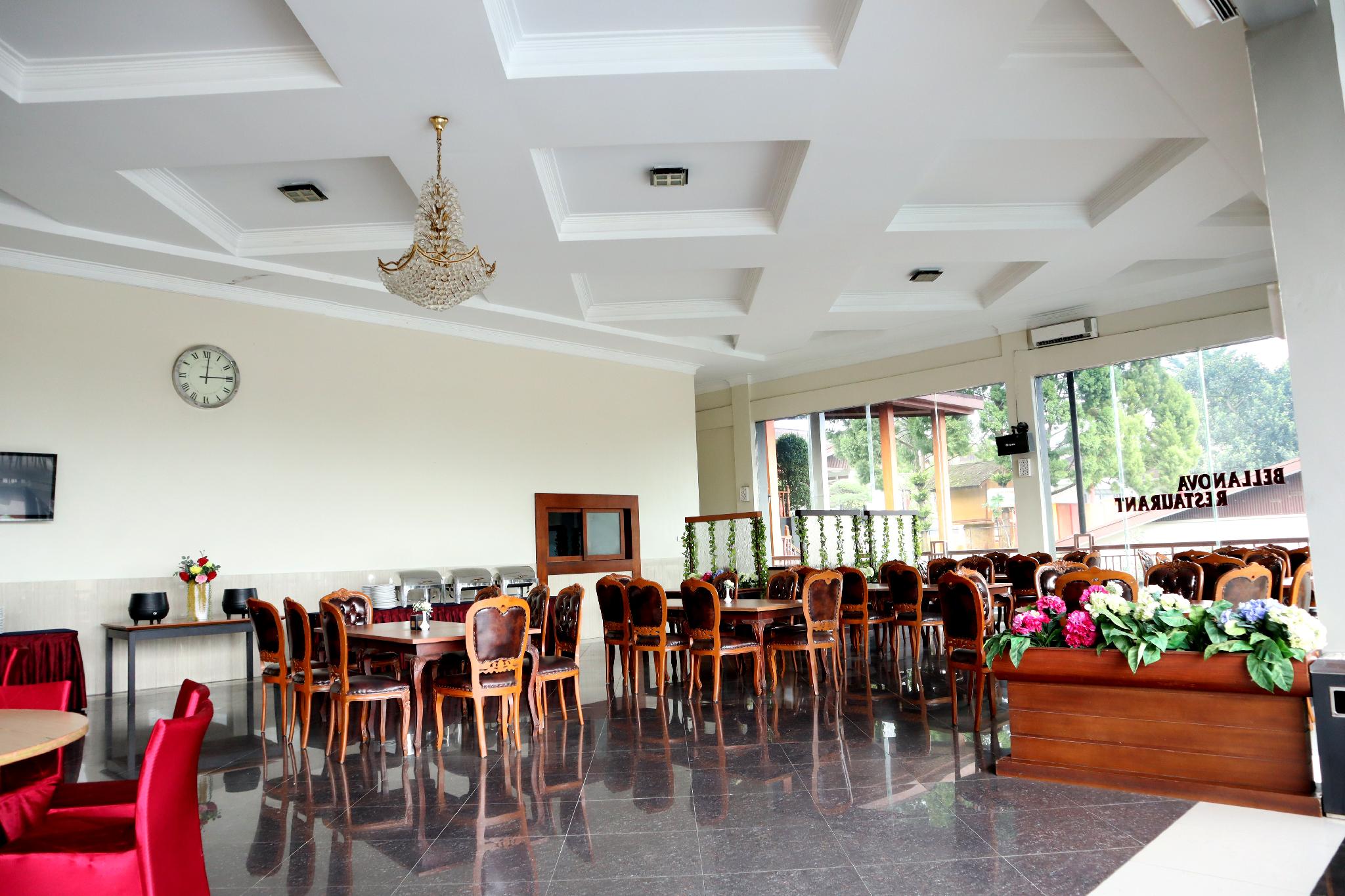 Grand Ussu Hotel And Convention 48/59