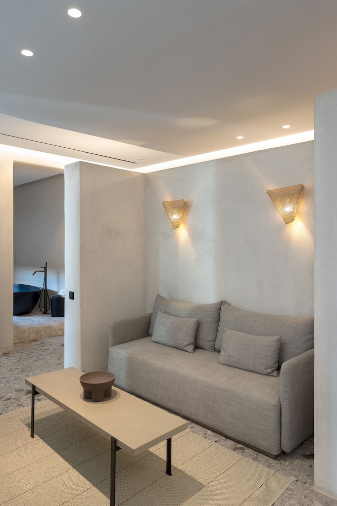 Aeonic Suites and Spa - Adults Only 29/50