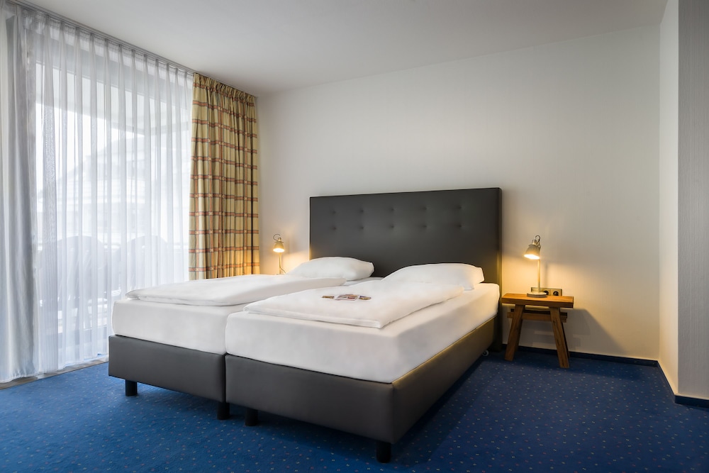 Hotel Strohgaeu 12/47