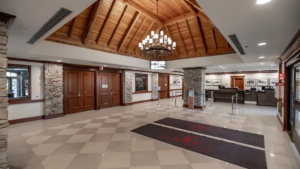 lobby