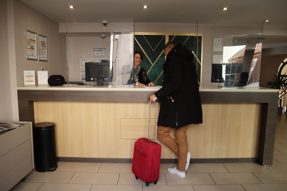 Appart'hotel Odalys City Dijon Centre Les Cordeliers 12/78