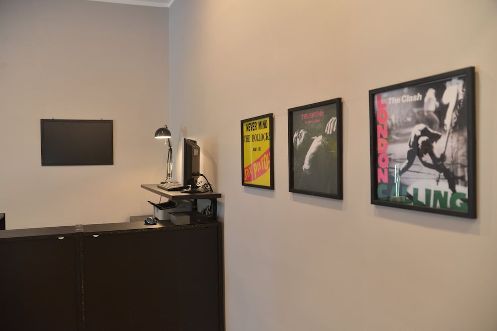 All You Need Is Rome Guesthouse 35/50