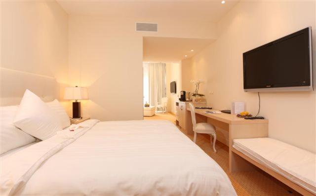 Du Grand Lac Excelsior 7/50