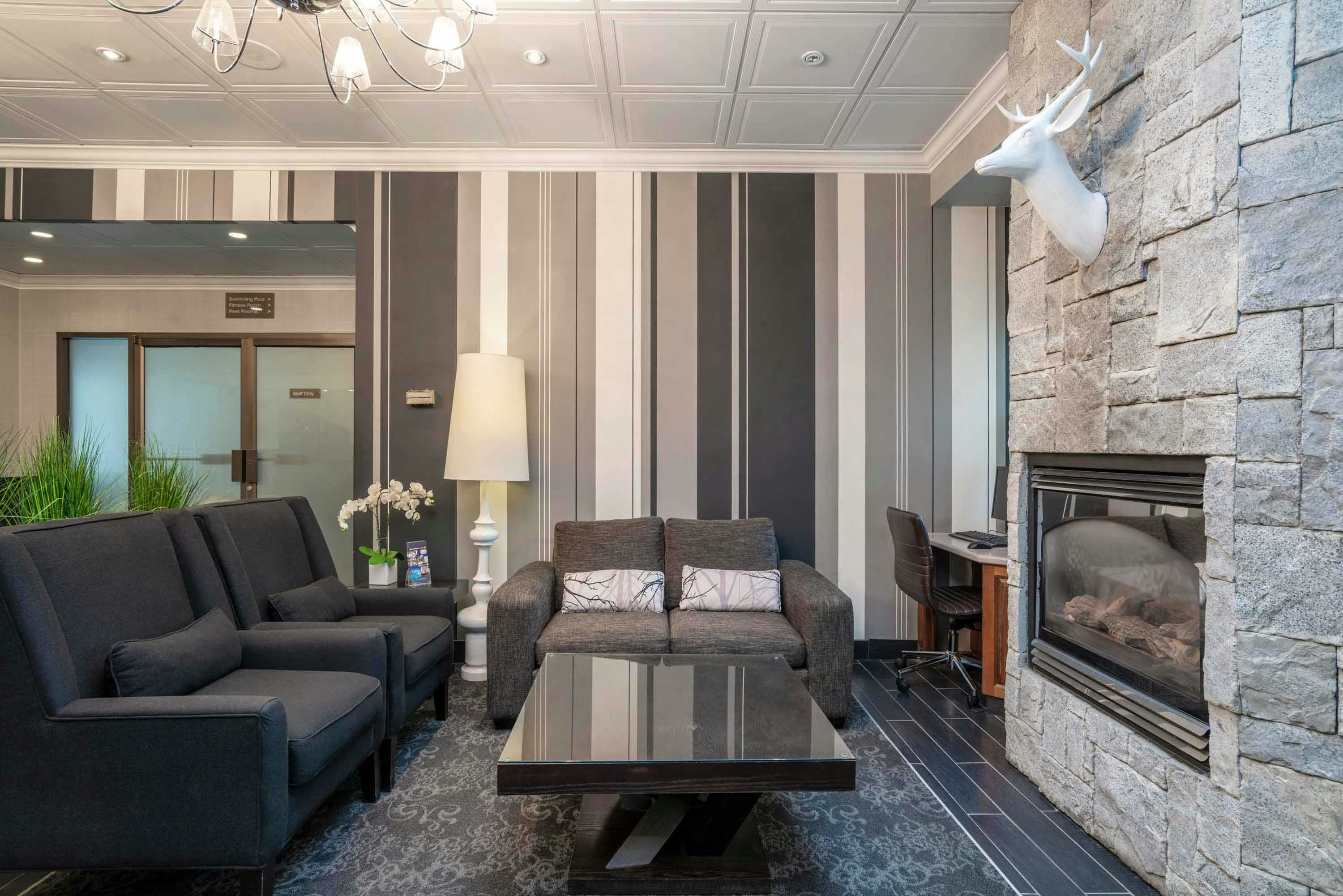 Sandman Hotel Revelstoke 18/26