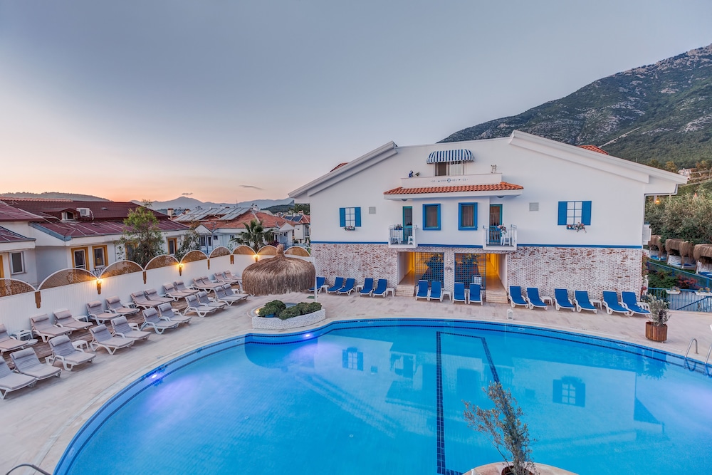 Monta Verde Hotel And Villas 31/36