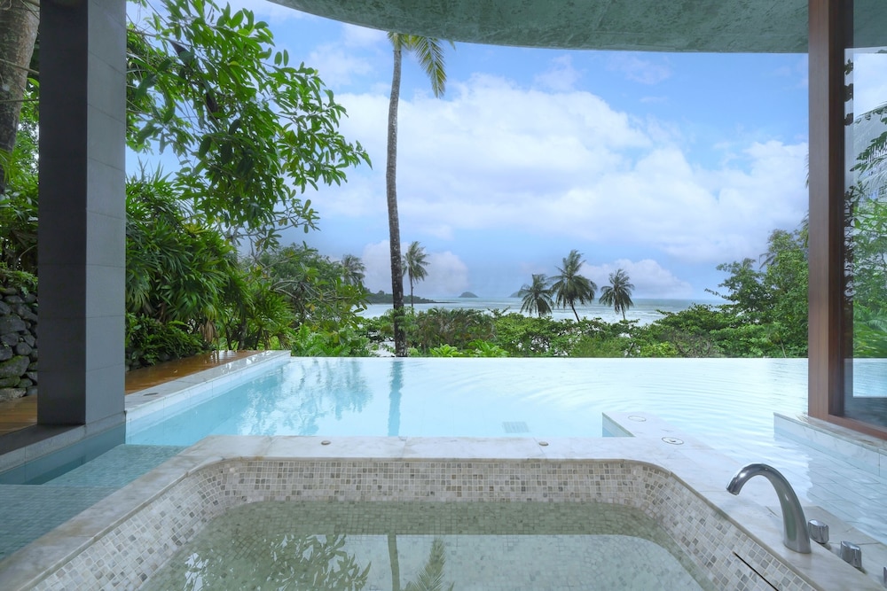 Sylvan Koh Chang 22/50