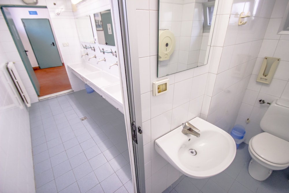 Hostel Santa Monaca 49/50