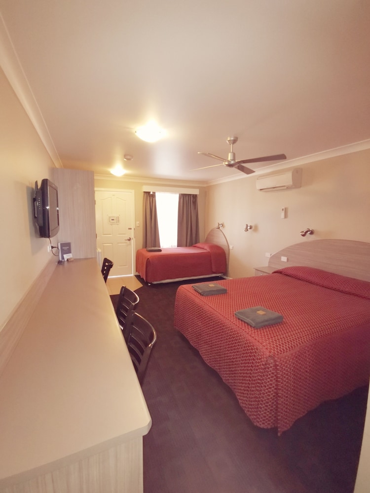 BELLVIEW MOTEL 20/55