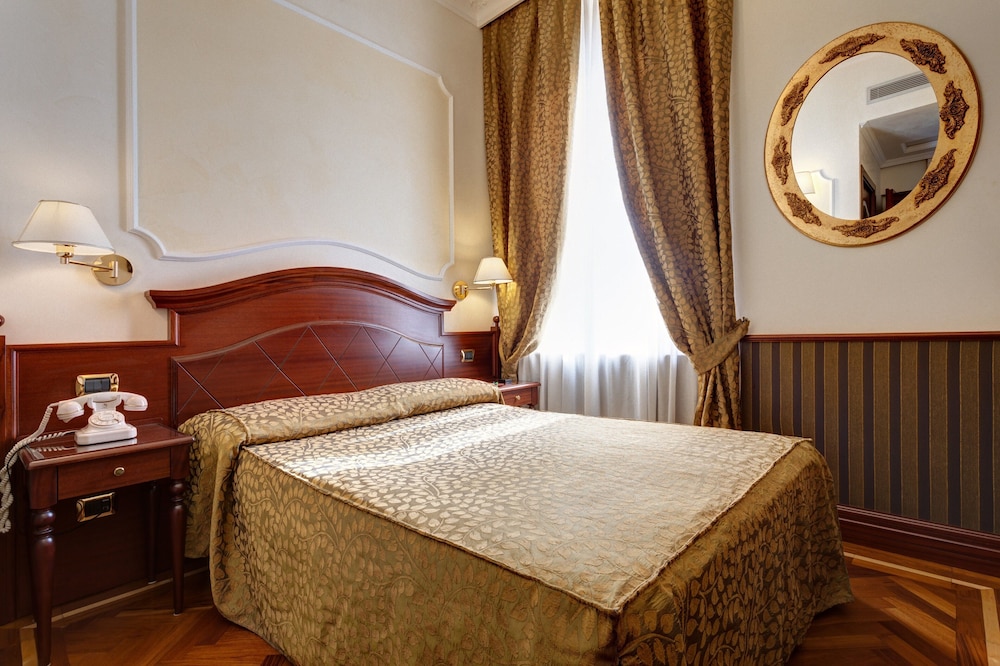 Best Roma Hotel 10/76