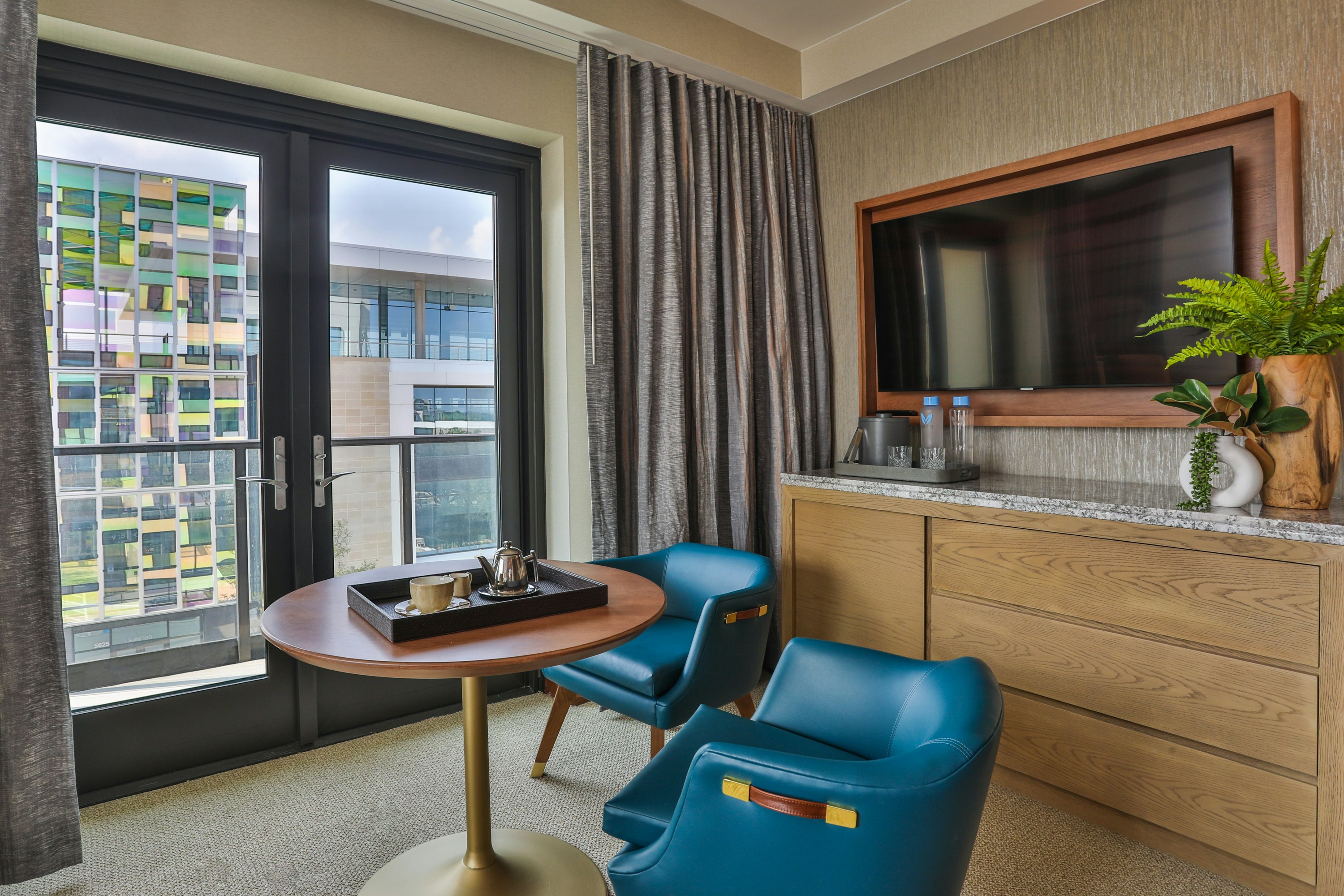 Drey Hotel 5/31