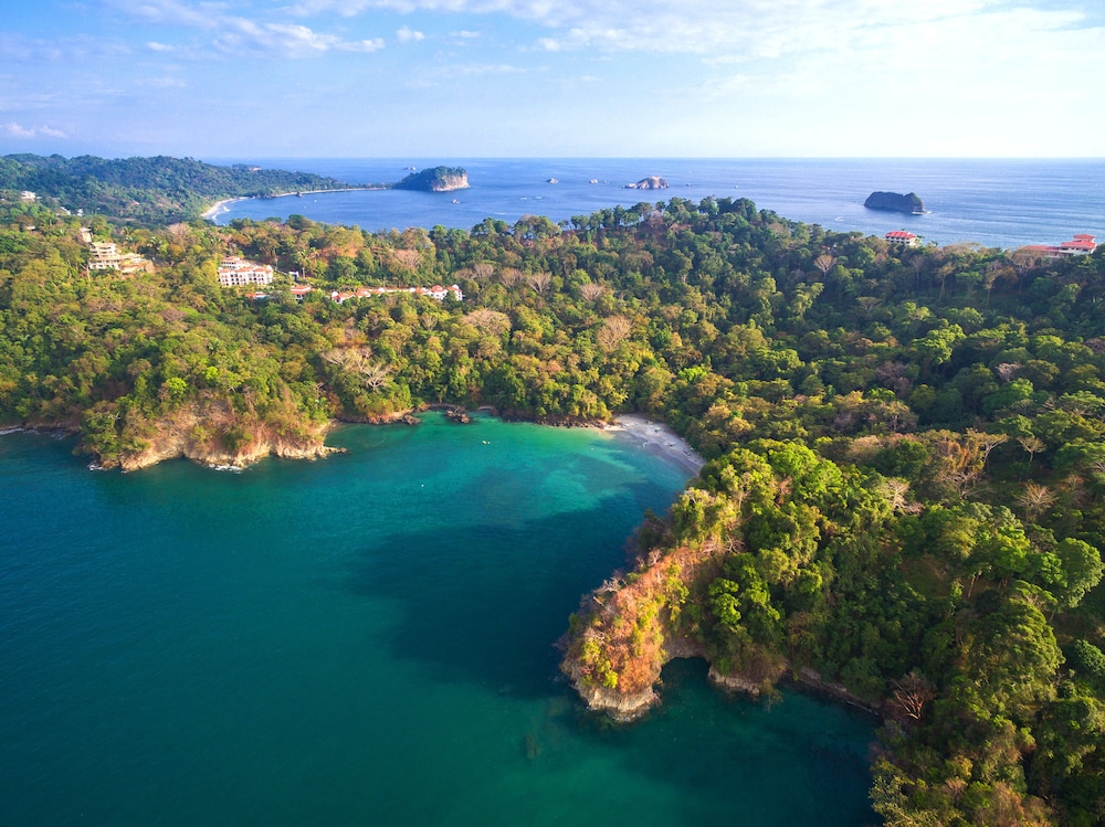 Shana By The Beach Manuel Antonio 70/74