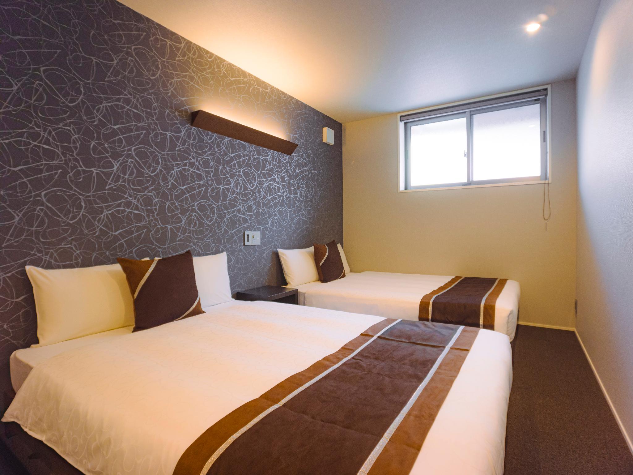 Theater, Double Bed