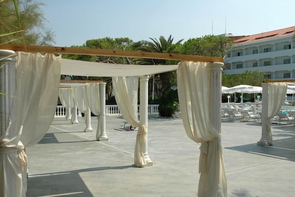 Domizia Palace Hotel 31/62