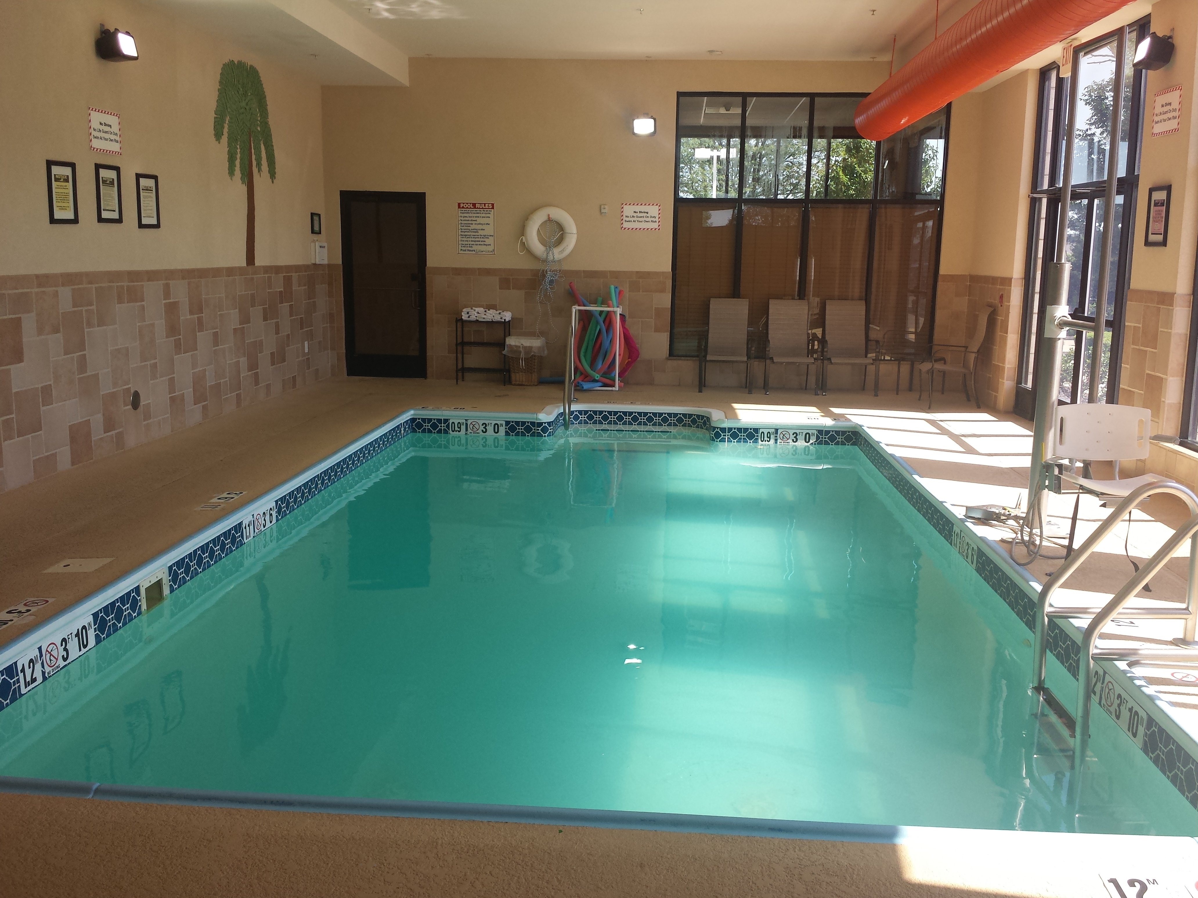 Holiday Inn Quincy, an IHG Hotel 33/75