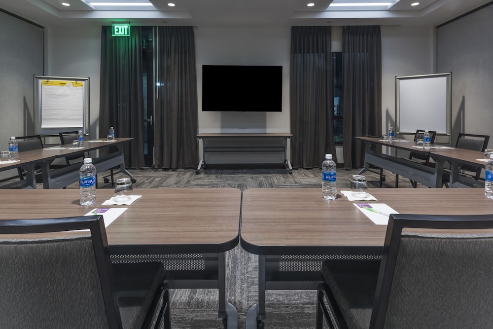 Hyatt Place Boise / Downtown 58/71