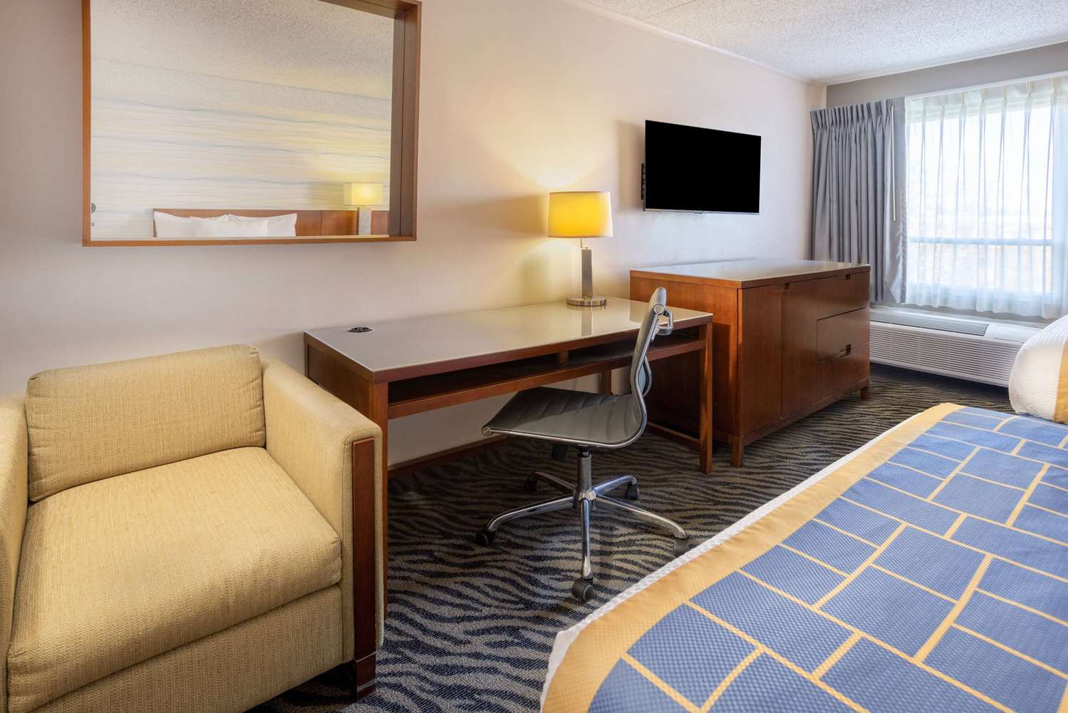 Days Inn By Wyndham Manassas Battlefield 16/25