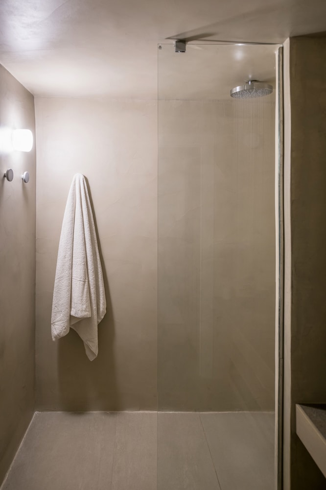 ENIGMA APARTMENT photo4