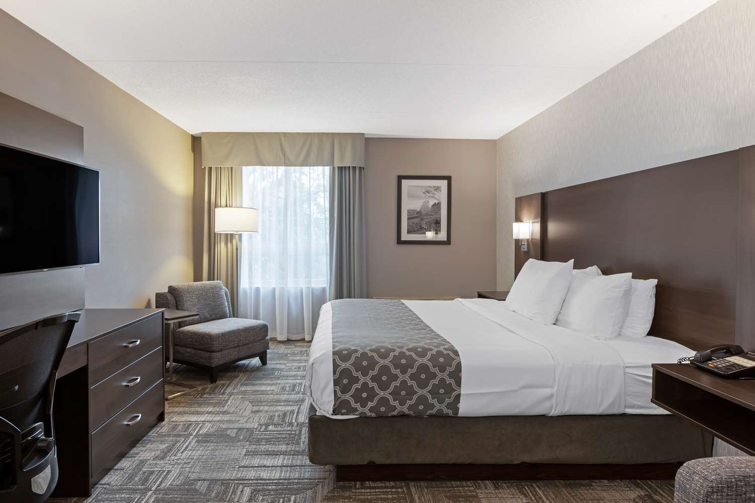 غرفة بسرير كينج مع أريكة، Best Western Milton 3/4