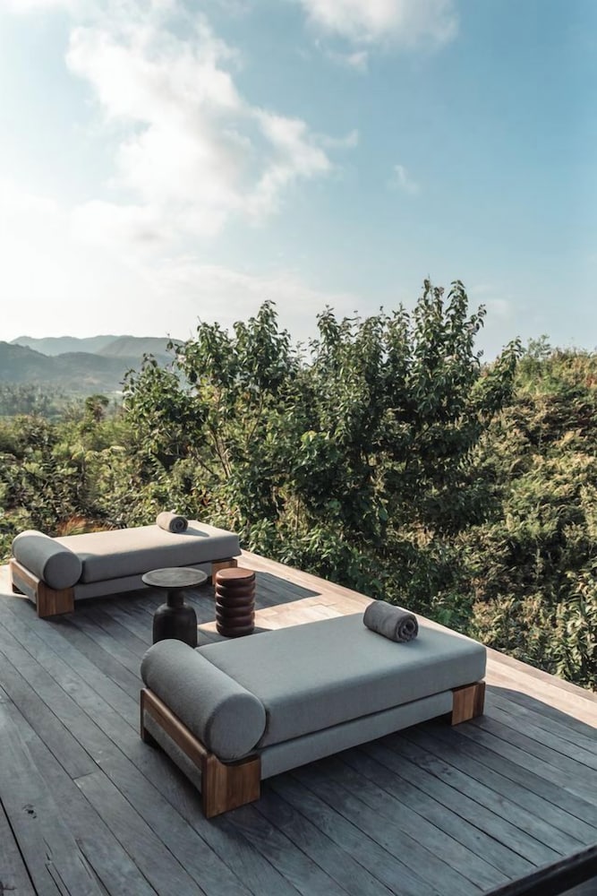 Tampah Hills 39/60