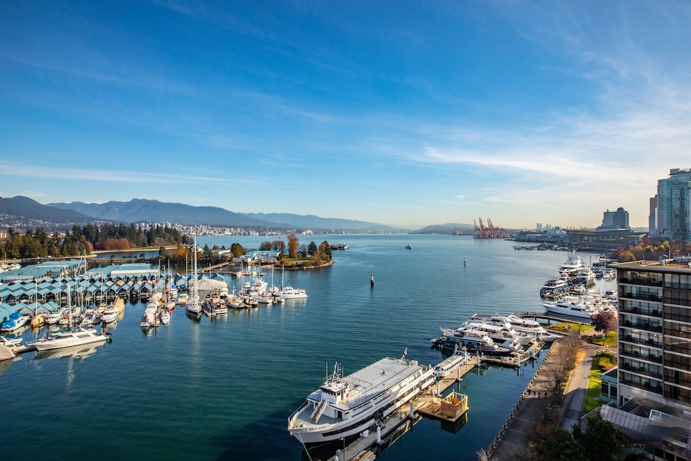 Westin Bayshore 62/72