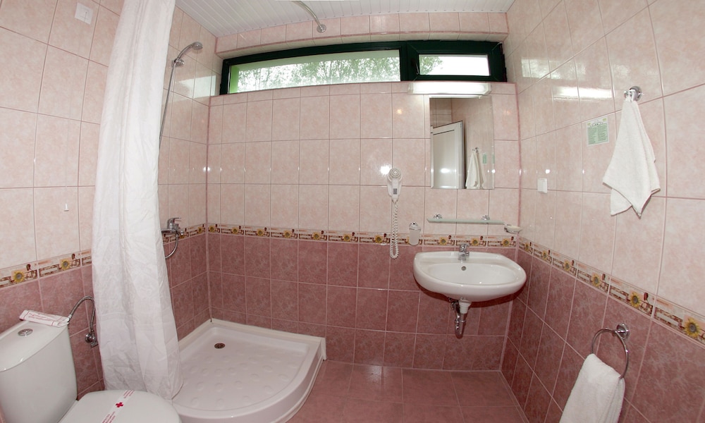 Hotel L&B Sunny Beach 48/50