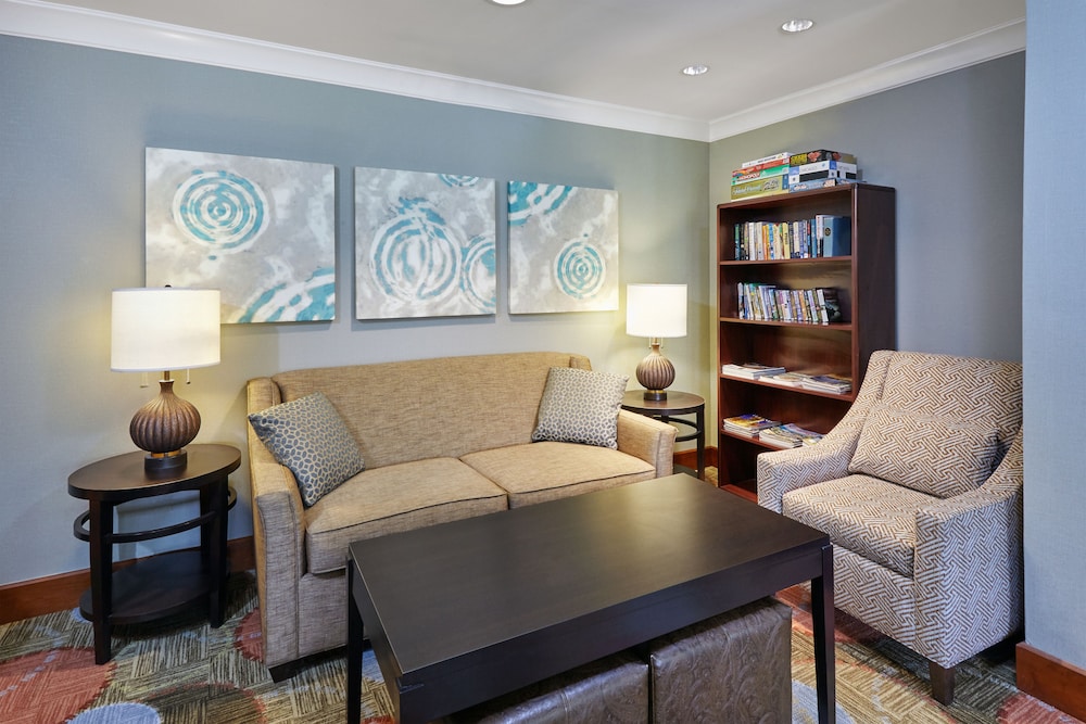 Staybridge Suites Chicago Glenview 33/58