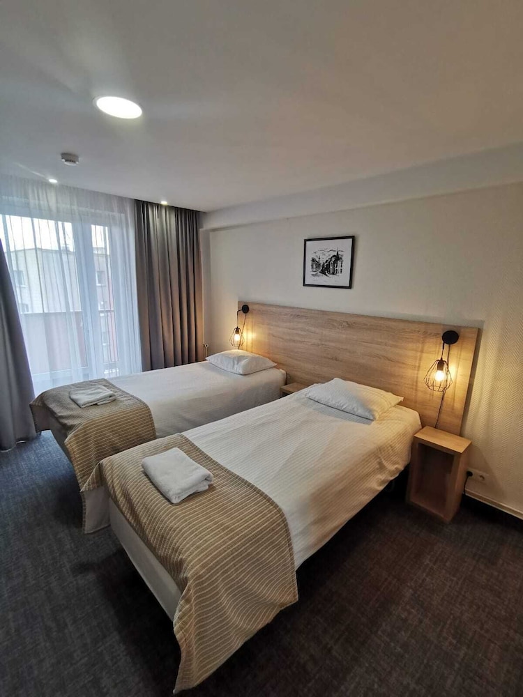 غرفة بسرير مزدوج أو سريرين منفصلين، Gold Hotel Zlotoryja 7/10