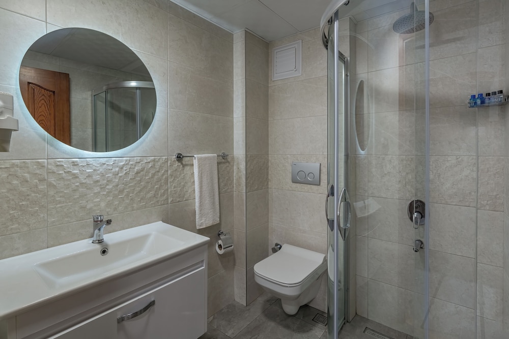 Rosy Suites Hotel 48/50