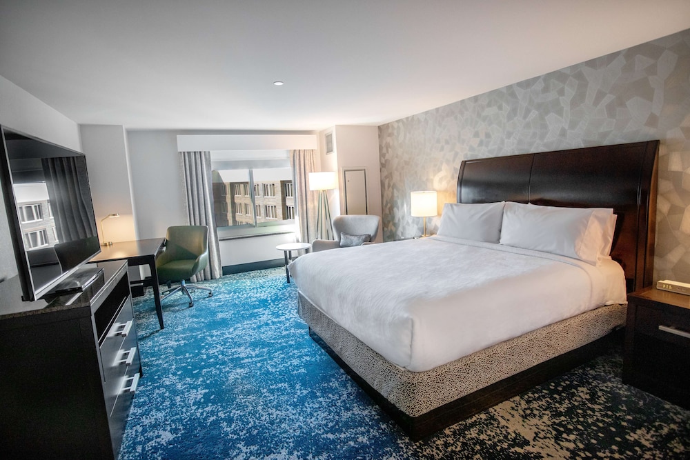 Hilton Garden Inn Bethesda Downtown 25/76