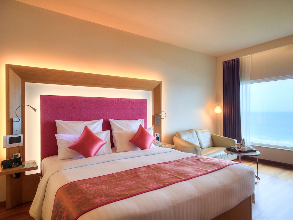 Novotel Visakhapatnam Varun Beach Hotel 11/75