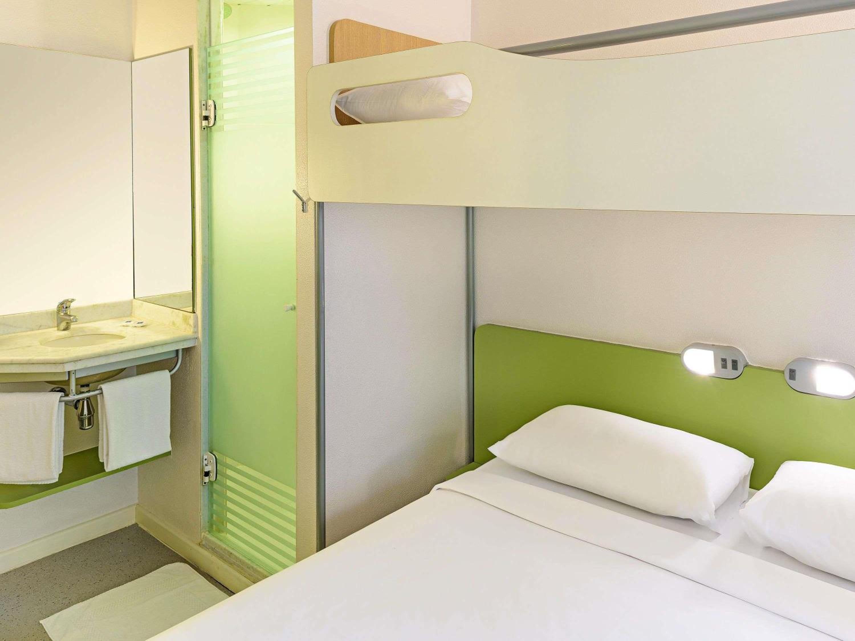 غرفة قياسية بسرير كوين وسرير فردي وسرير بطابقين، ibis budget Sao Paulo Paraiso 5/7