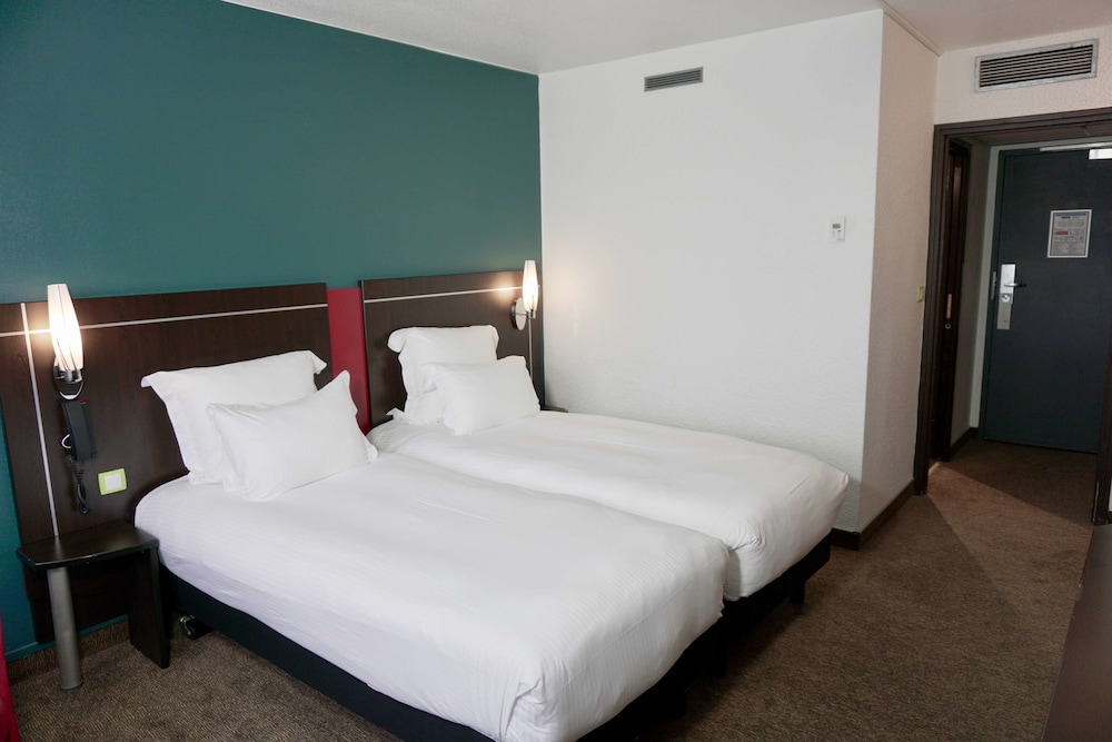 Golden Tulip Roissy Saint Witz 10/42